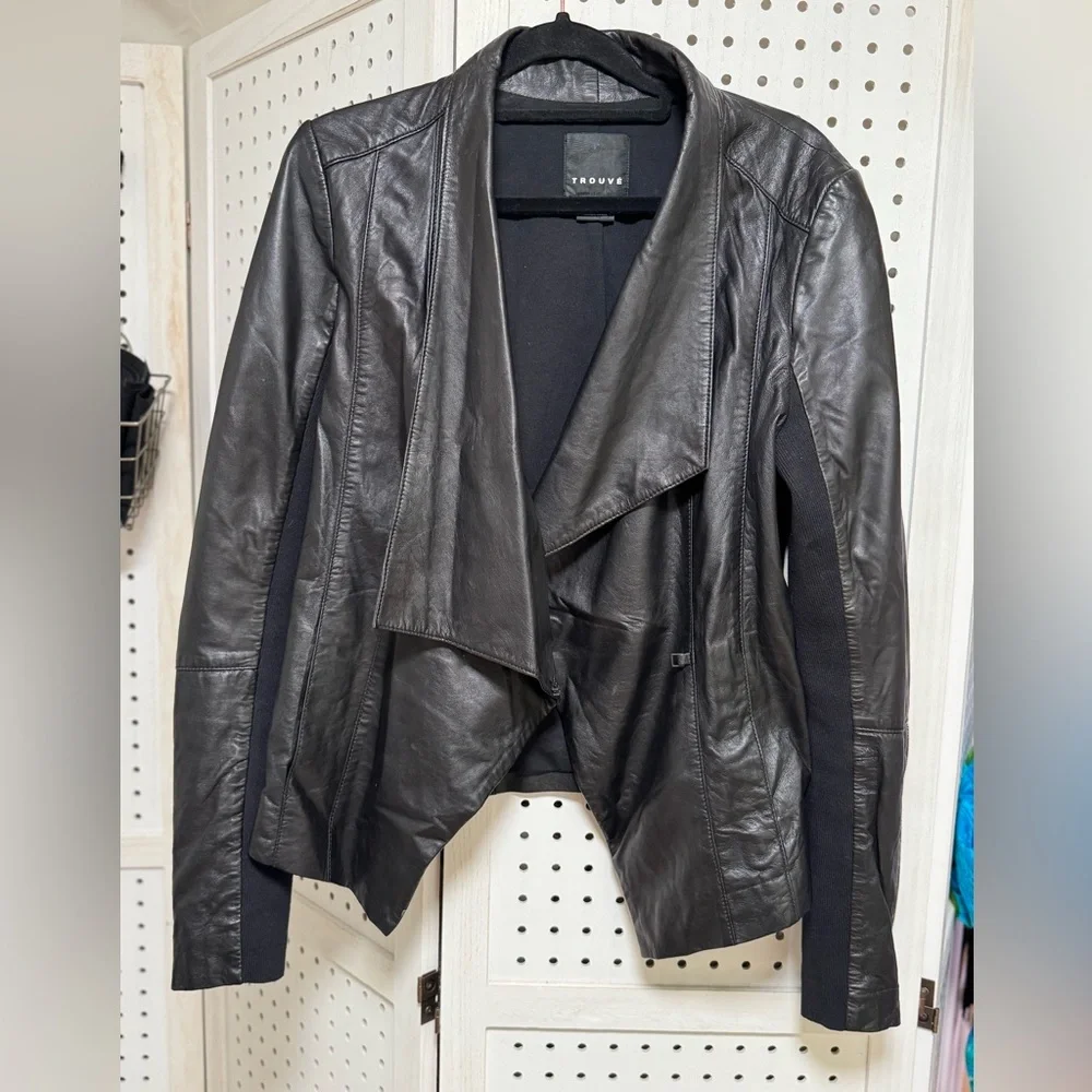 Trouve Women's Black Leather Moto Jacket Draped Front Size Medium - Picture 1 of 6
